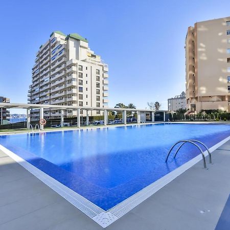 Villas Guzman - Calalga Калпе Екстериор снимка